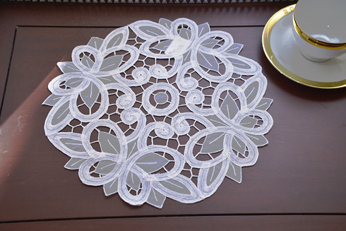 White Round Organza Crystal Lace